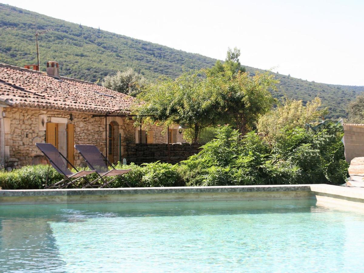 Stylish House With Heated Pool In Lacoste Lacoste  Dış mekan fotoğraf